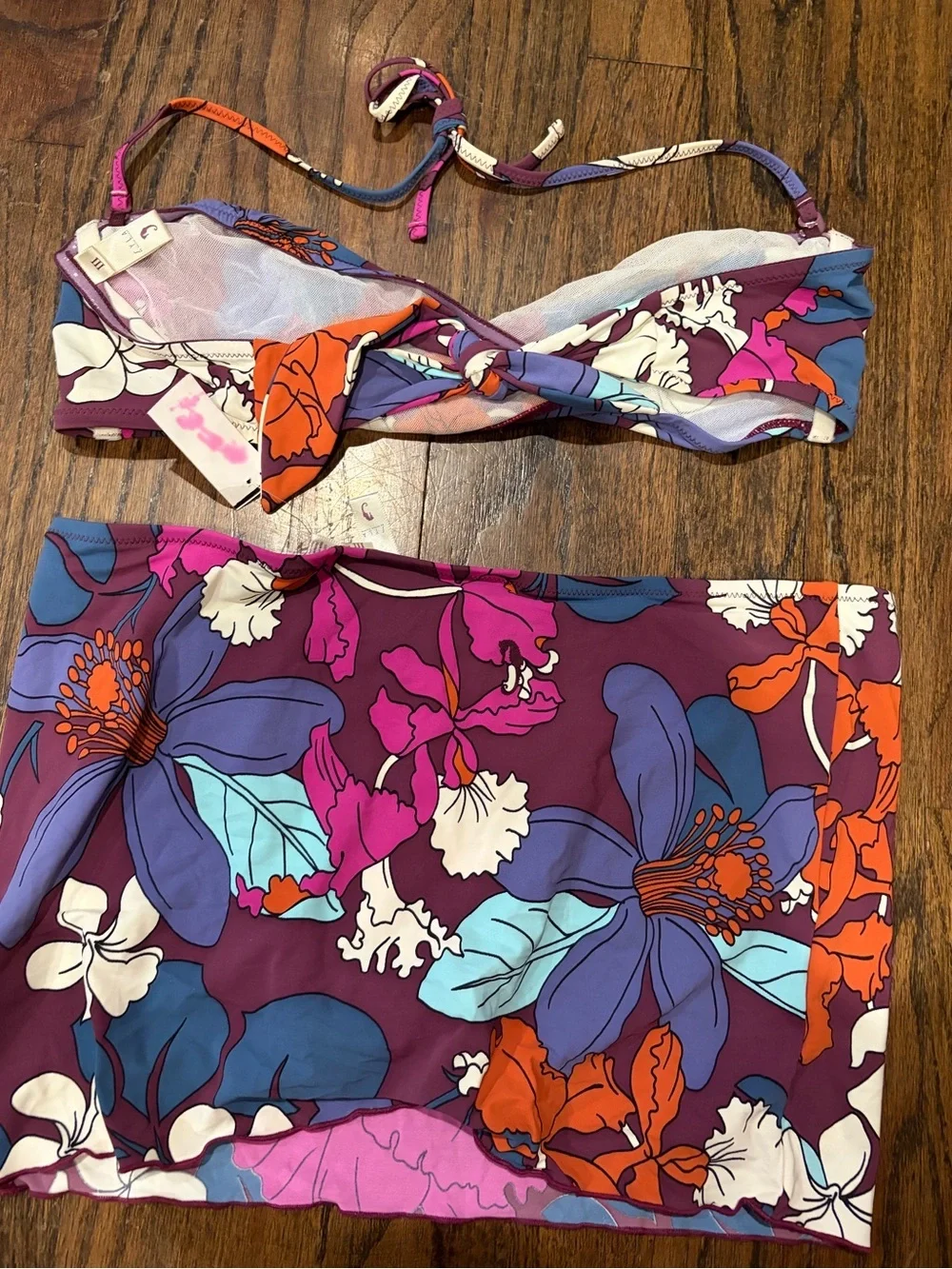 NWT ✨ Syla M/L Vibrant Floral Two-Piece Bikini Set with skirt bottom